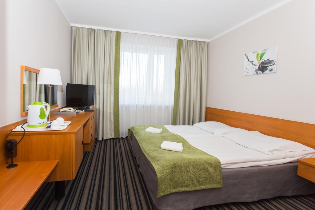 Hotel Ior Poznań Exterior foto